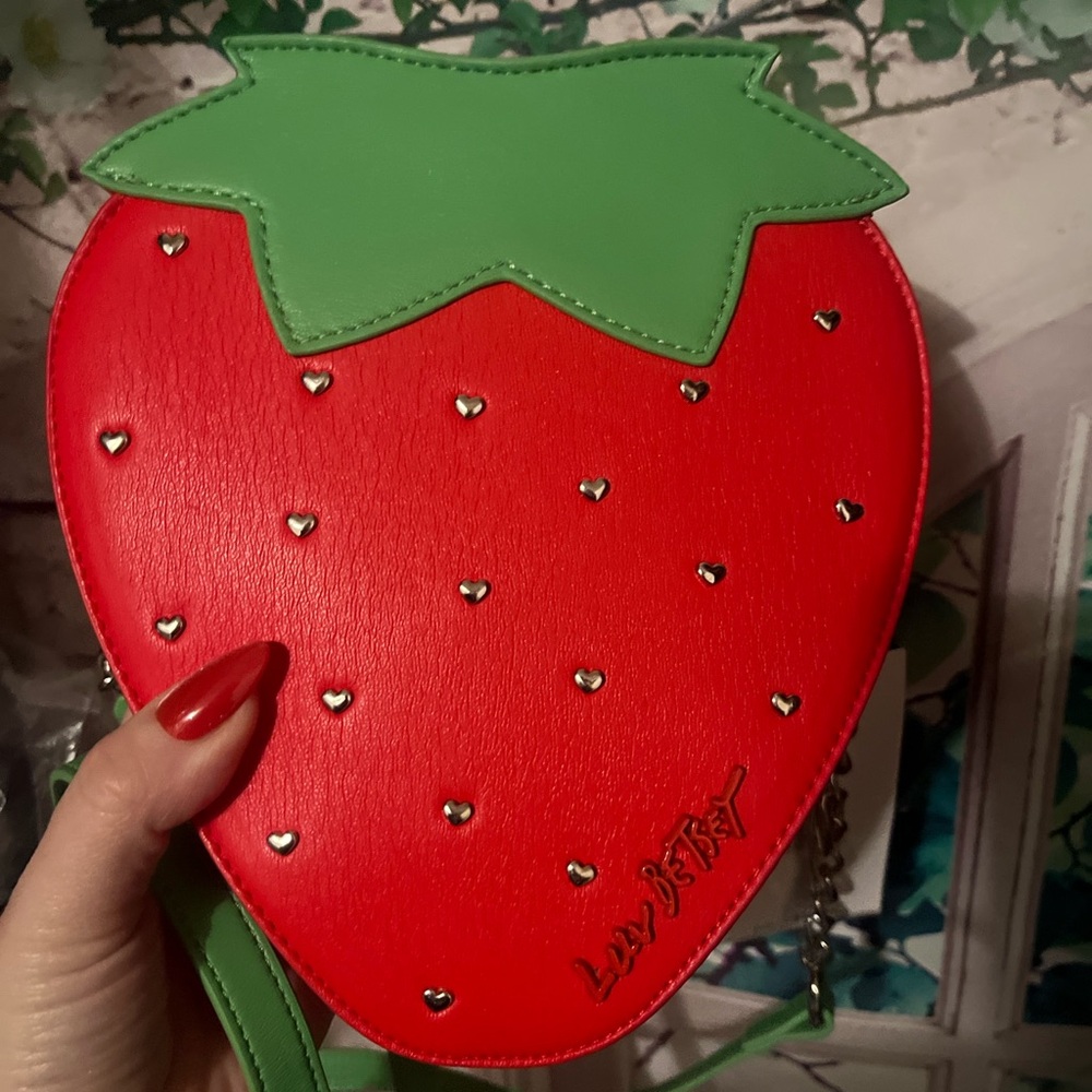 Betsy Johnson Strawberry Crossbody Bag Purse Handbag  With Metal Chain And Heart